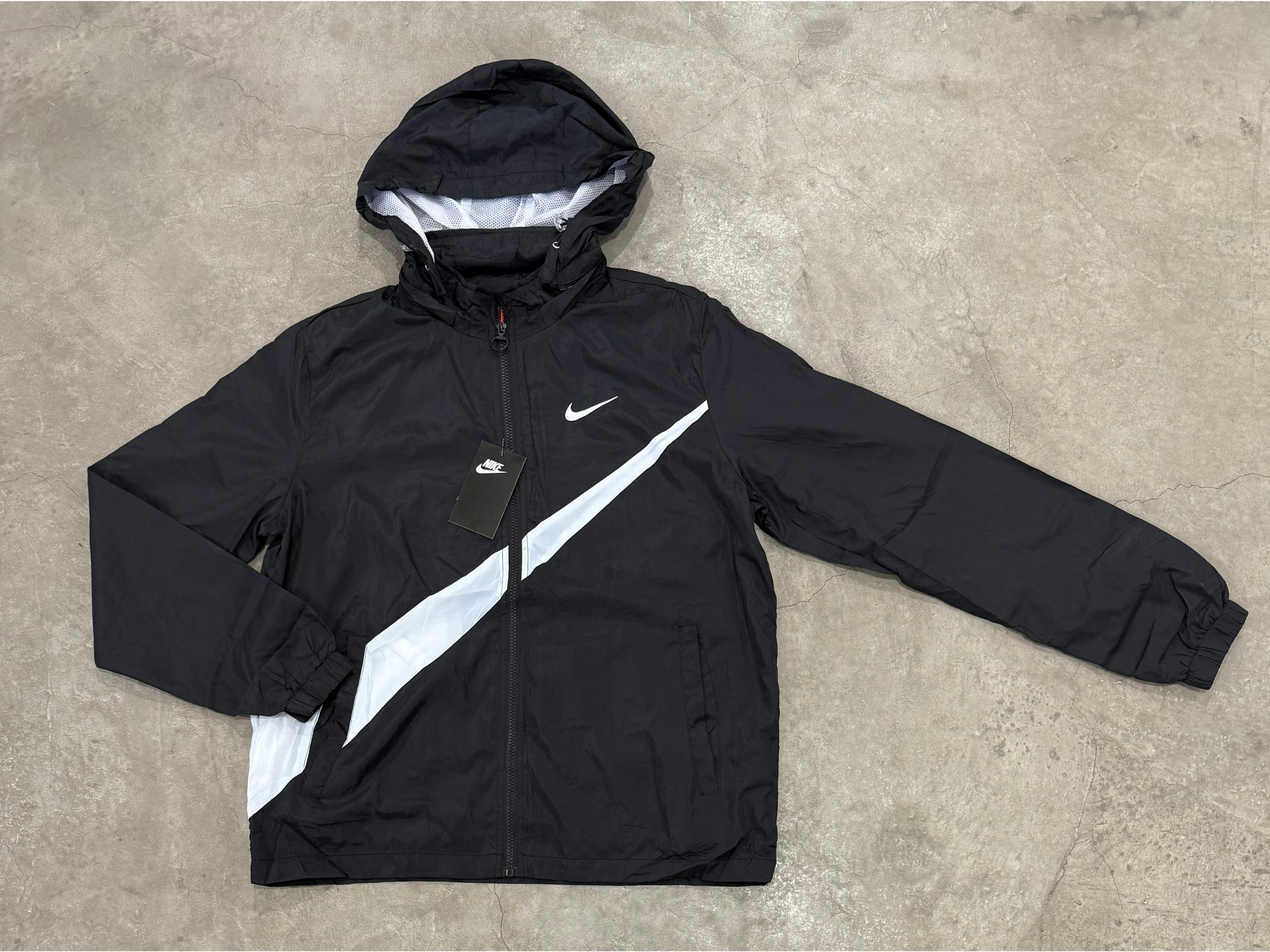 ROMPEVIENTO NIKE SWOOSH UNISEX