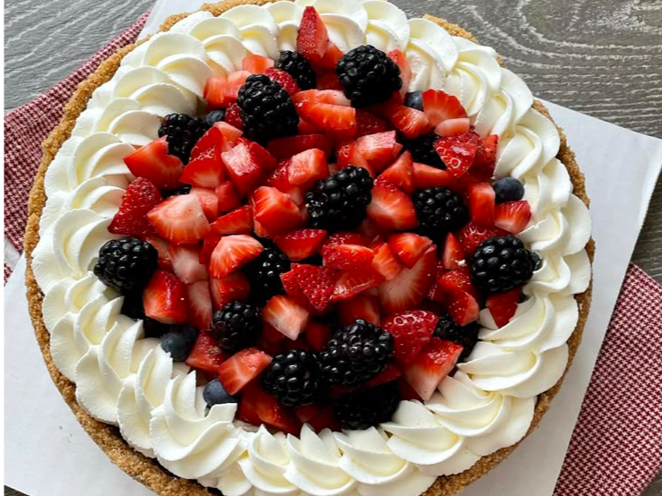 Tarta de frutilla/ frutos rojos