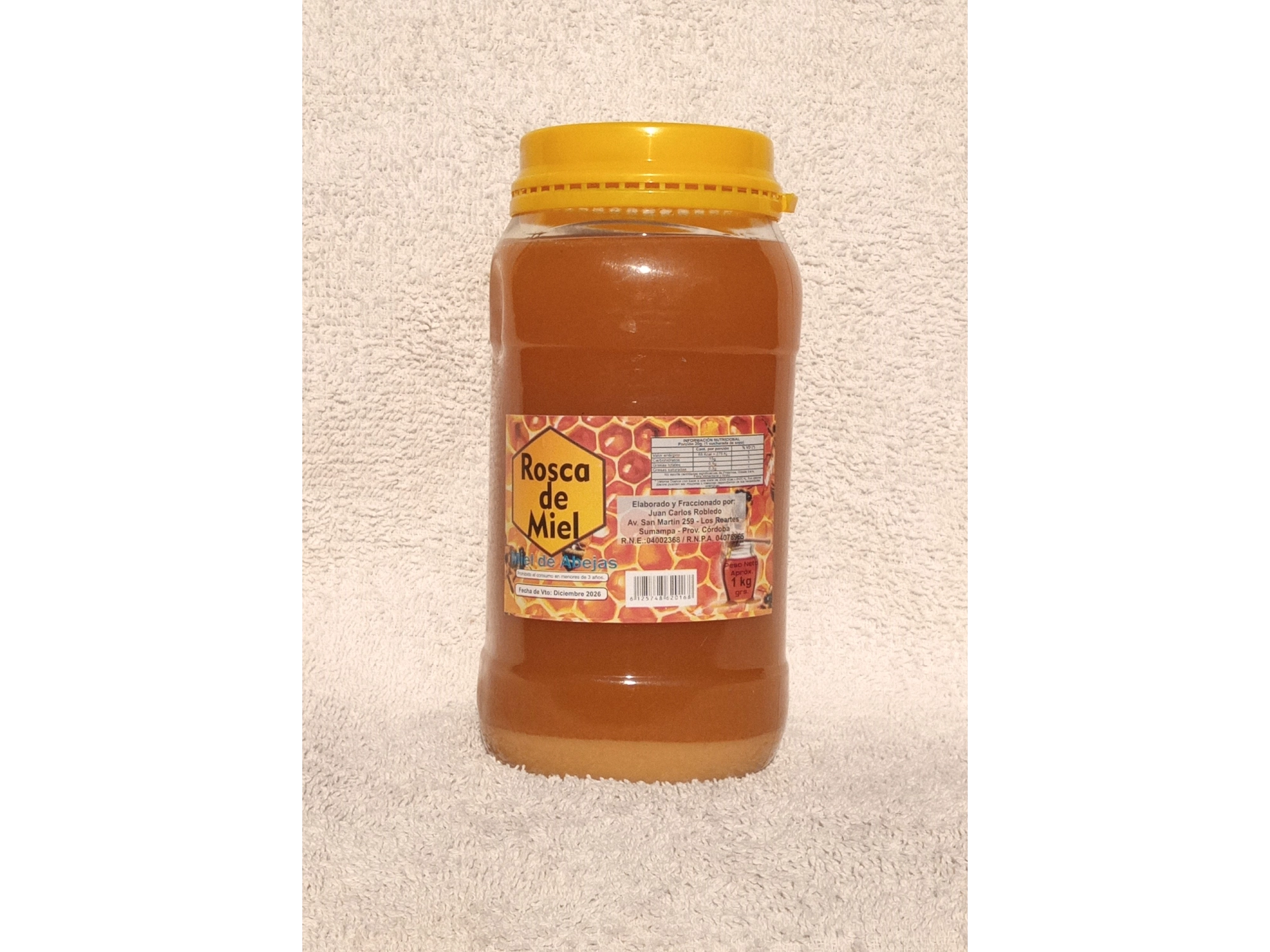 Miel solida por 1kg.