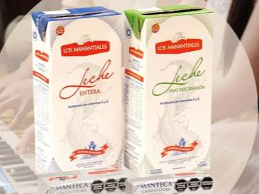 Leche larga vida LOS MANTIALES entera/descremada