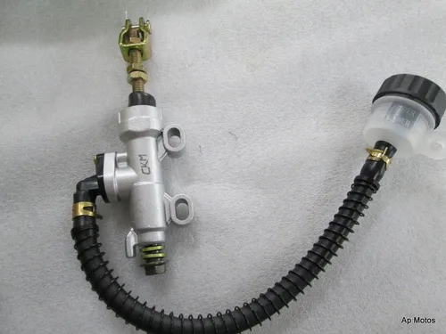 BOMBA DE FRENO UNIVERSAL (TRASERO) CKM