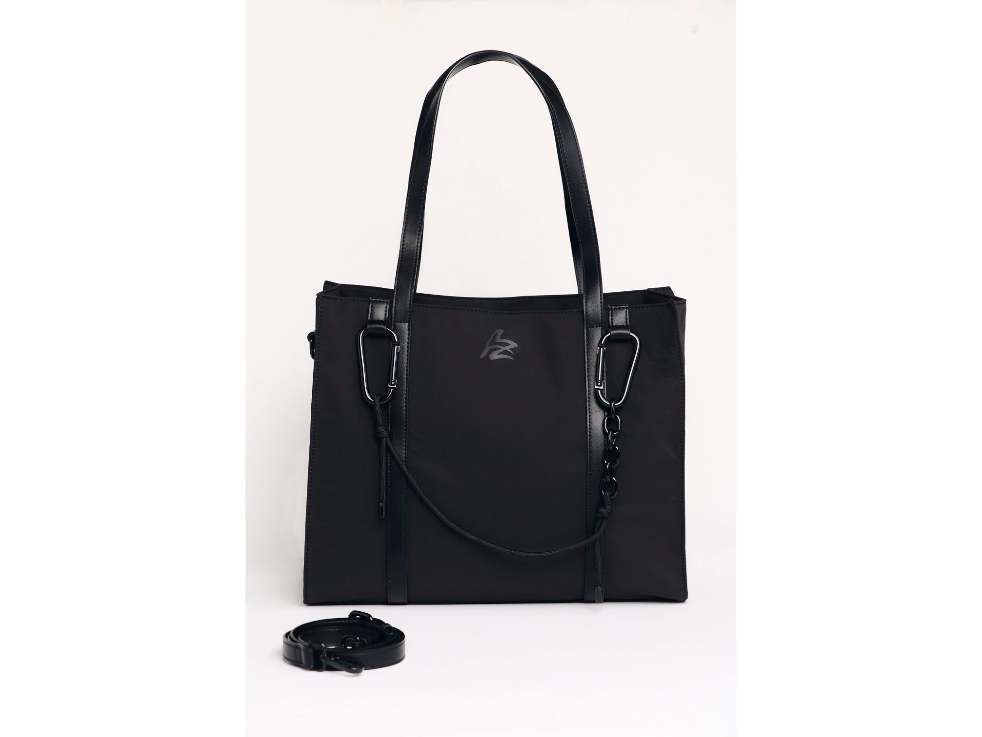 Denila Tote