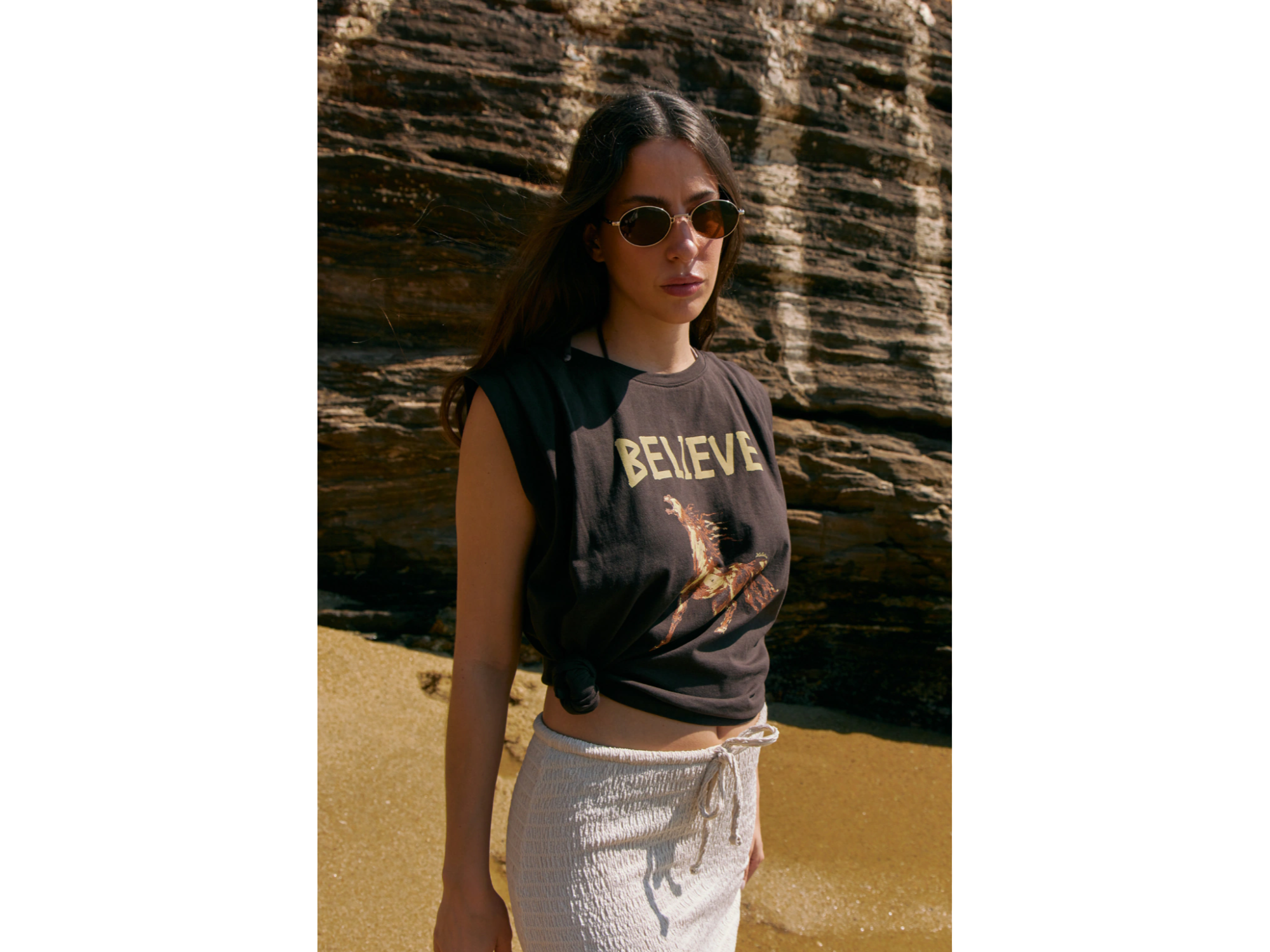 MUSCULOSA BEACH