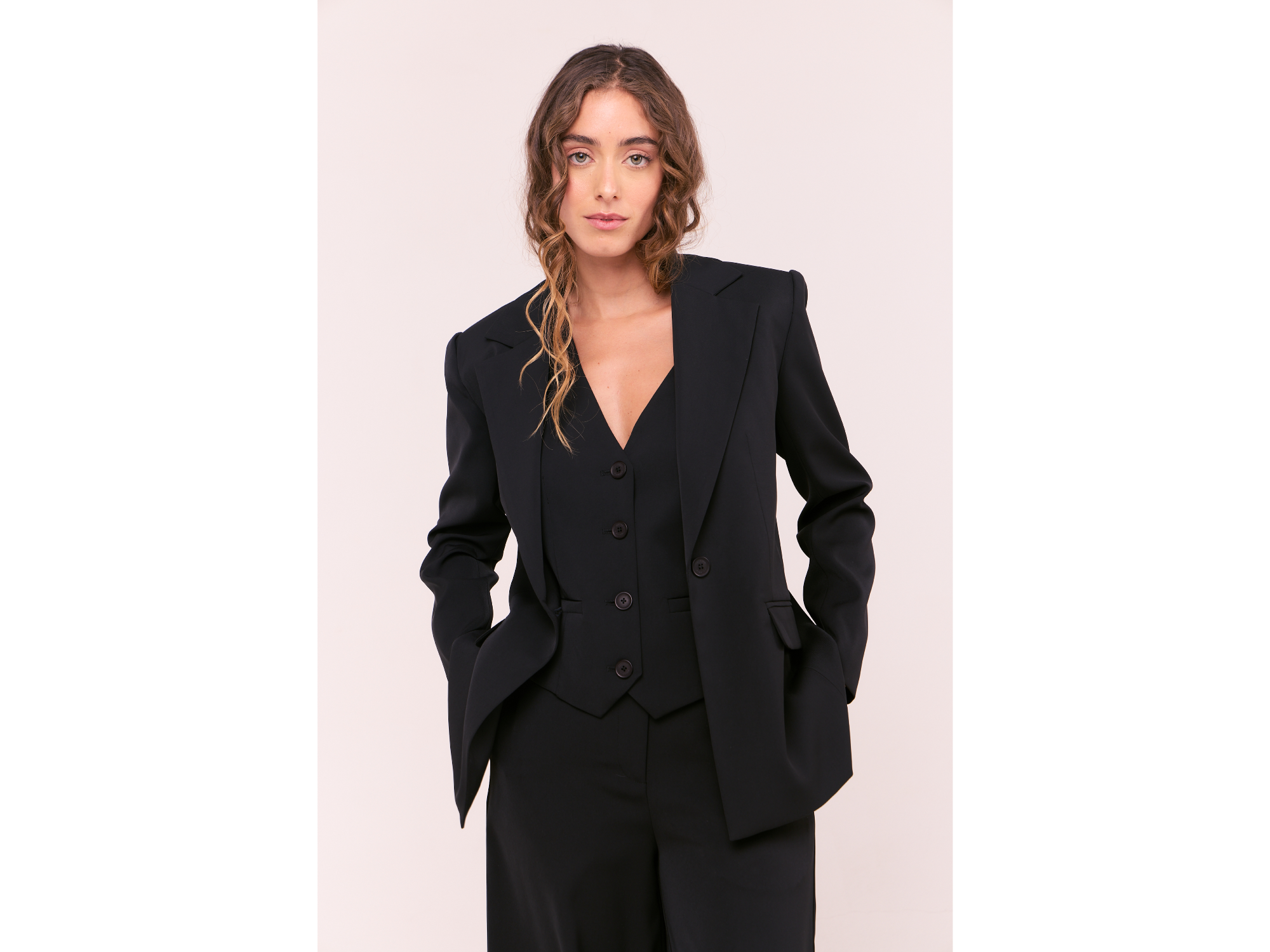Blazer Scarlet Negro