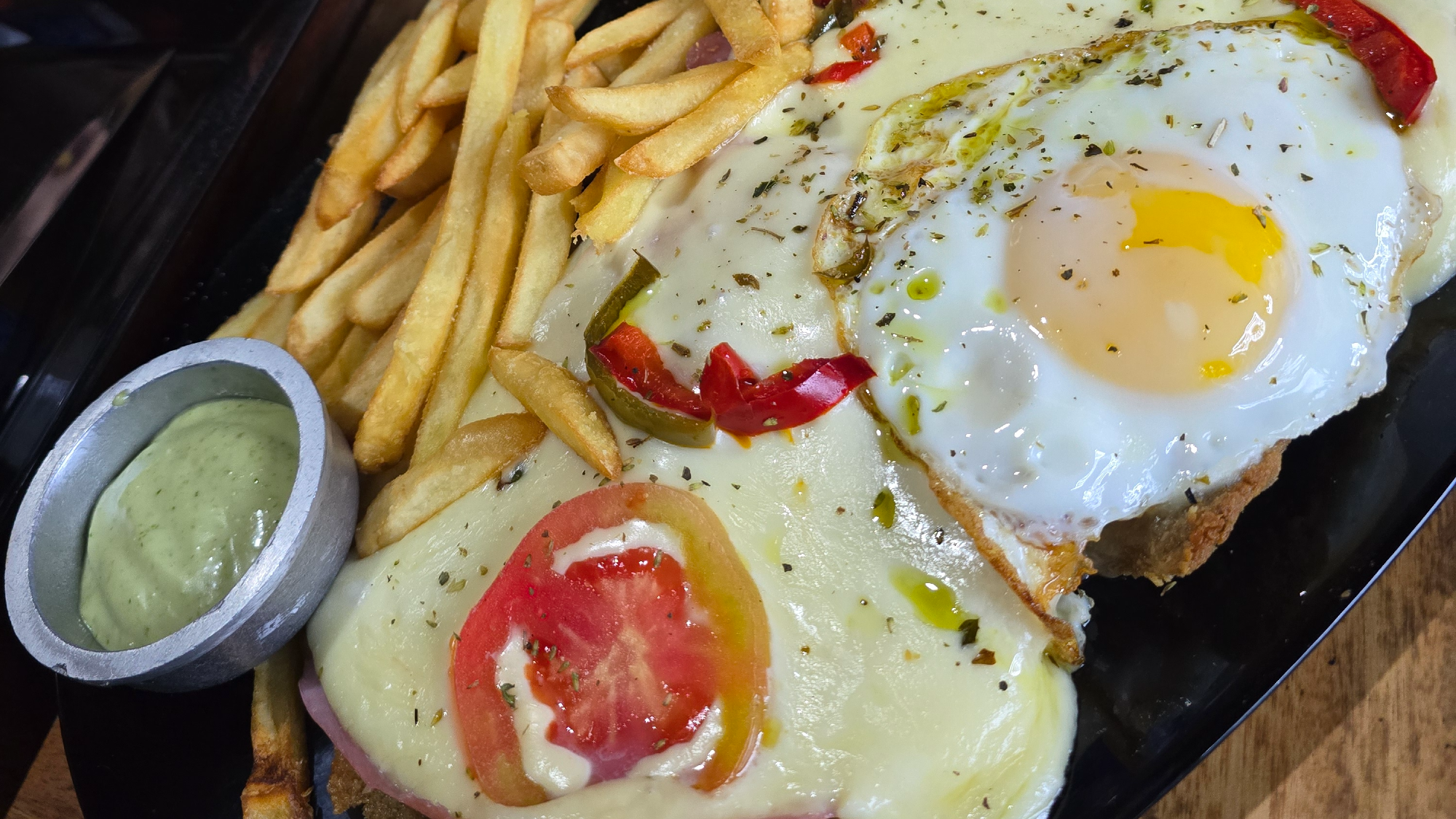 AL PLATO