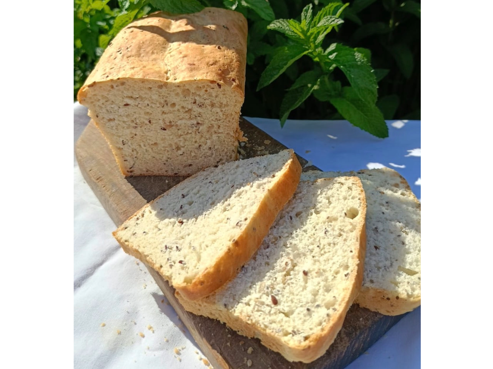 Pan blanco con semillas