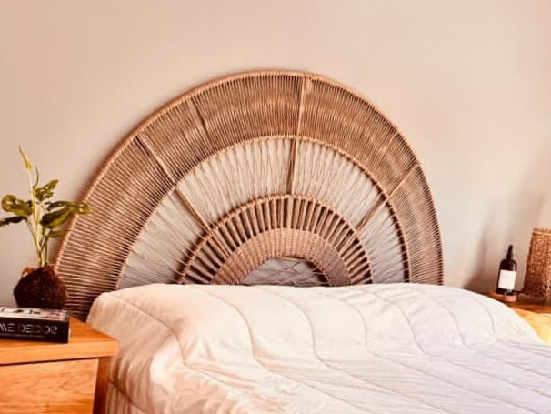 Respaldo de Cama Sol Circular