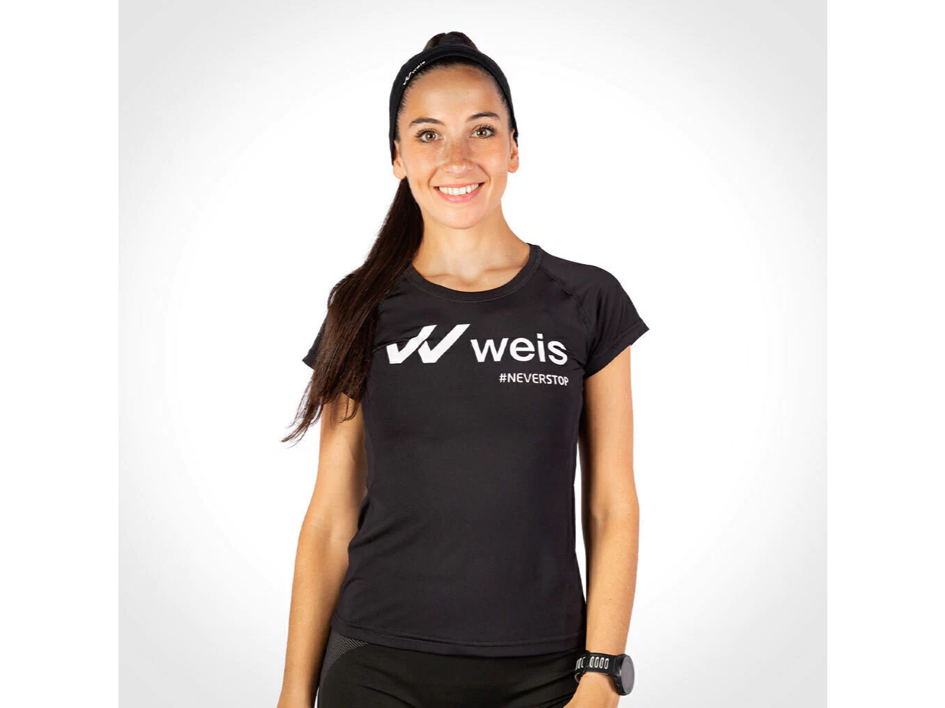 Remera Técnica Roots Weis Negra