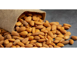 Almendras enteras