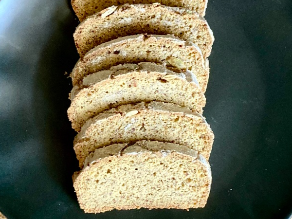 Pan de harina de amelndras y harina de arroz