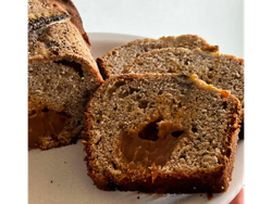 Harina de almendras con banana y dulce de almendras