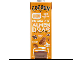 Leche de almendra chocolatada