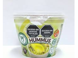 Hummus palta y oliva