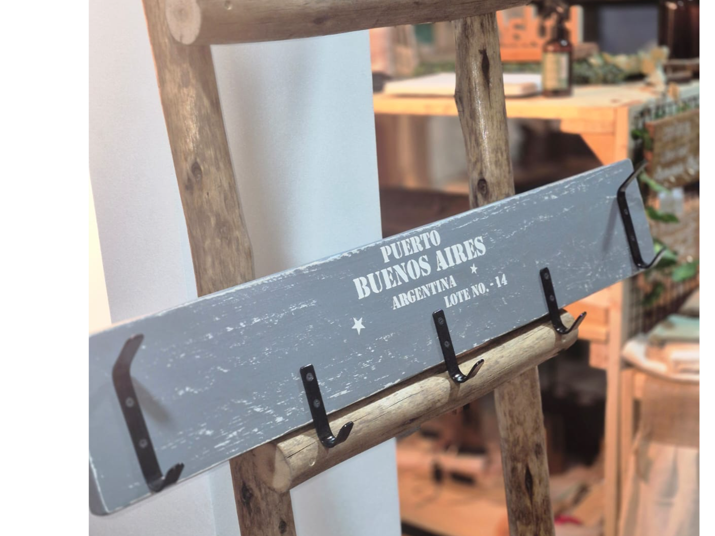 Perchero hiero madera tamaño especial