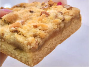 Crumble de manzanas con almendras de ChauCo pasteleria