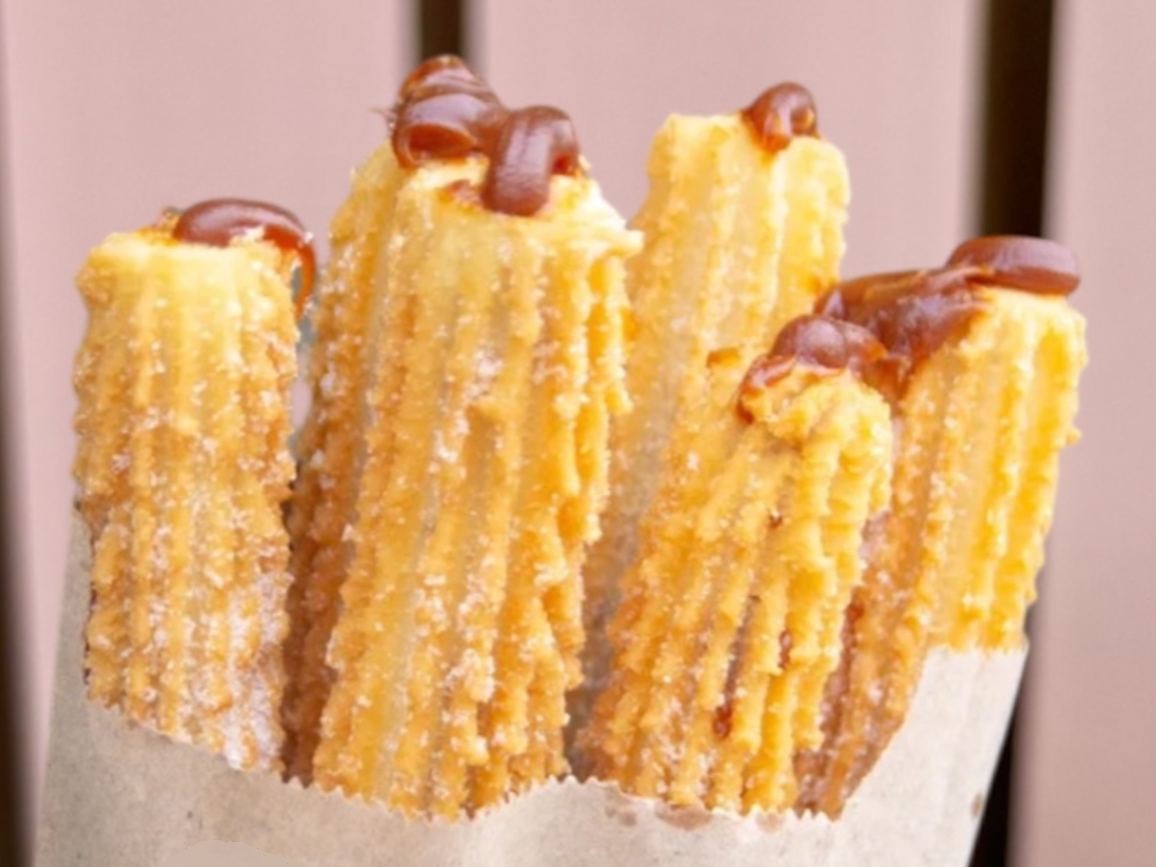 Churros rellenos de dulce de leche