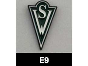 E9