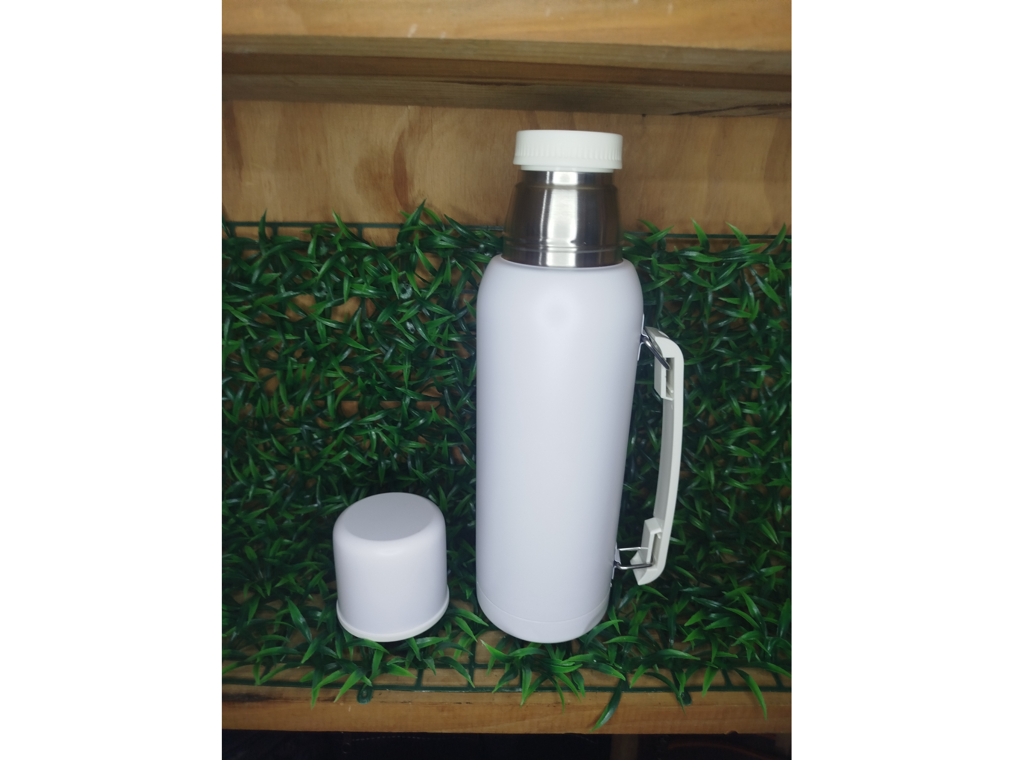 Termo total white 1lts