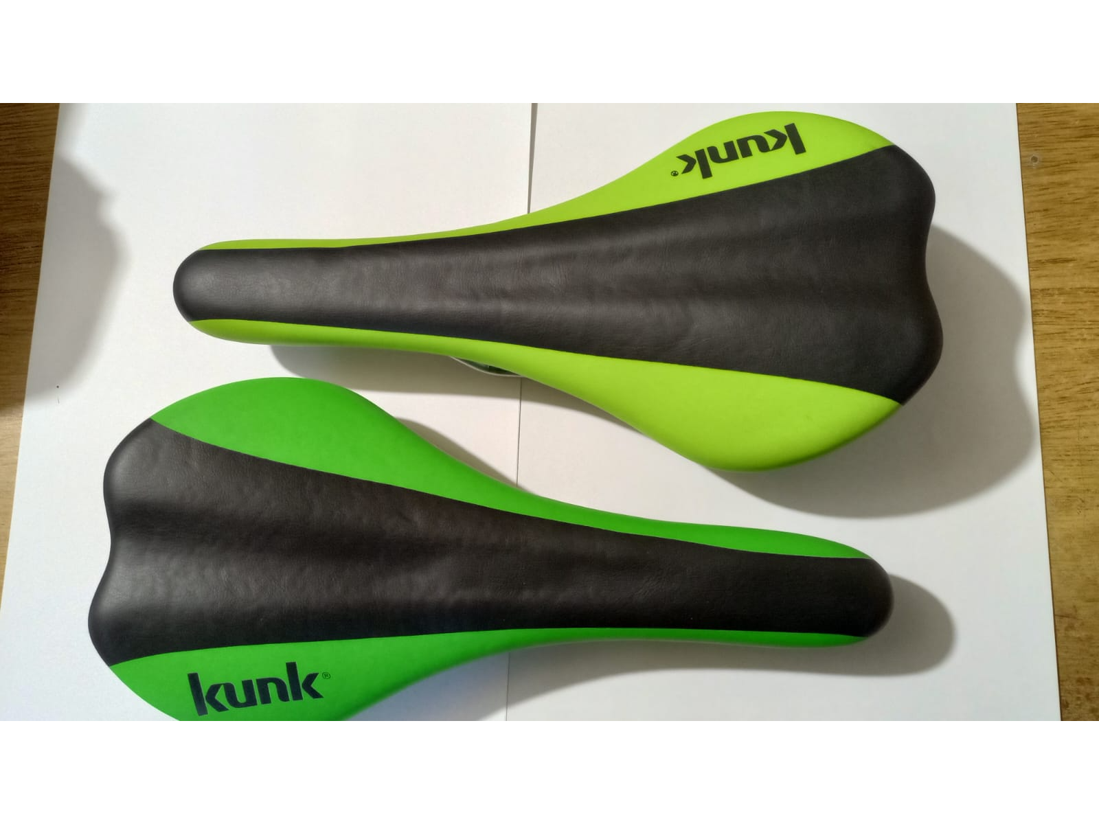 ASIENTO MTB EXPLORER/KUNK - COLOR VERDE C/ NEGRO