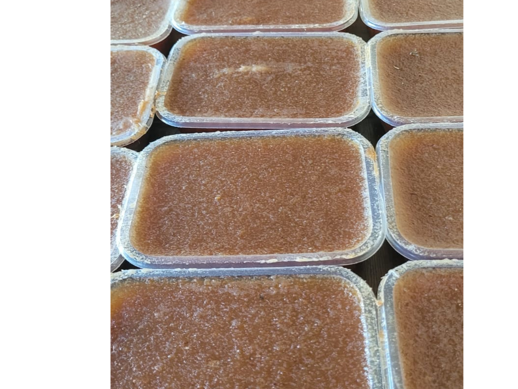 DULCE DE MEMBRILLO EN PAN ELABORACION ARTESANAL