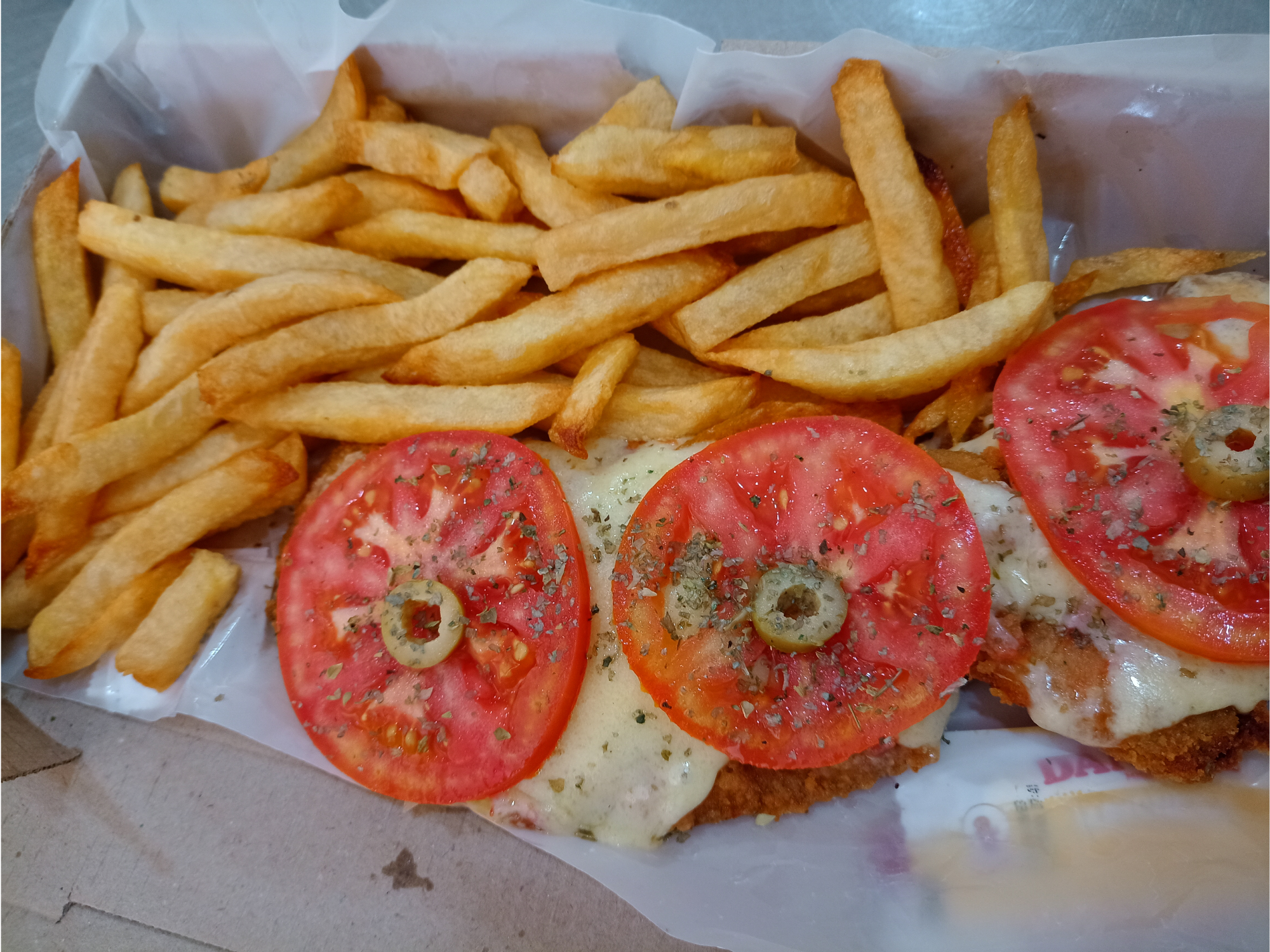 Milanesa napolitana con papas fritas o ensalada