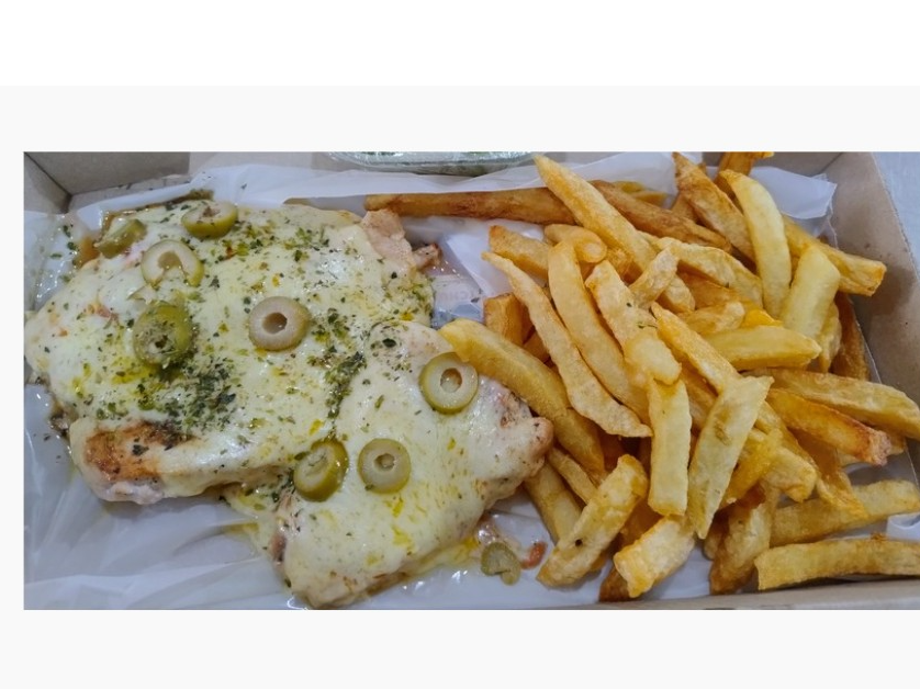 Pechuga a la PIZZA con papas fritas