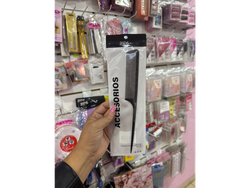 Peine de cola carbono