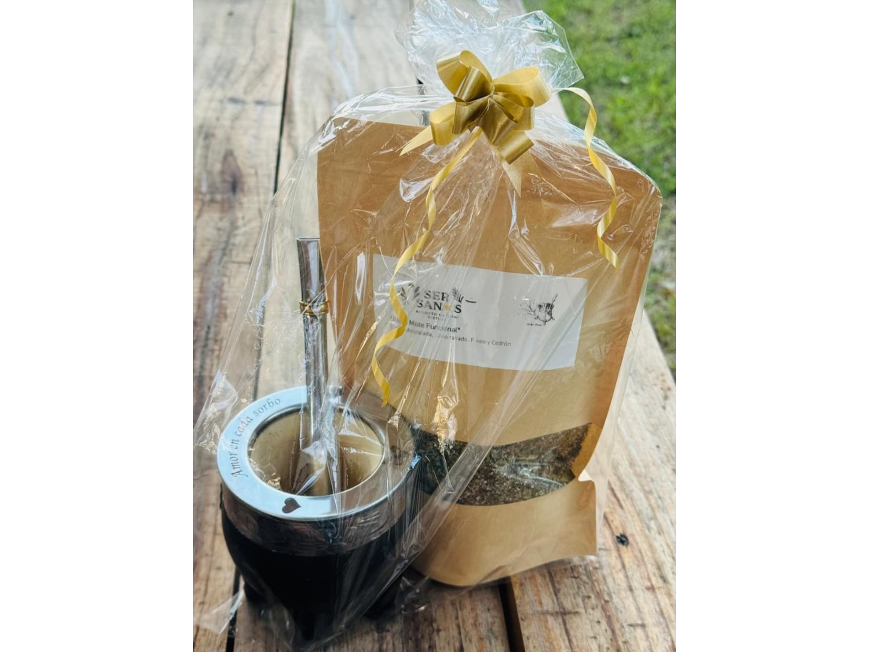 Mate Imperial calabaza revestido en cuero ( frase grabada) y Blend de yerba c/ hierbas