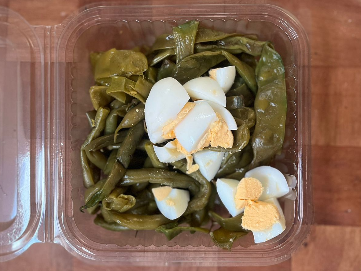 ENSALADA DE CHAUCHA Y HUEVO