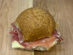 SALVADO DE CRUDO Y QUESO X2