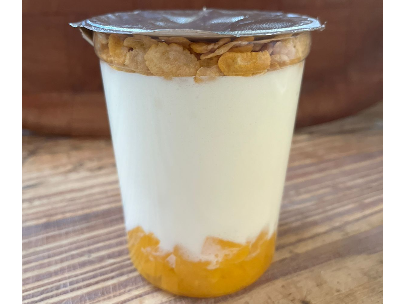 POSTRE DE YOGUR CON DURAZNO