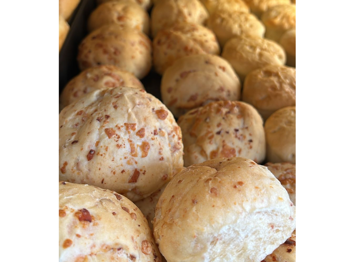 BOLLITOS DE PAN CASERO SABORIZADOS (JYQ Y SALAME)