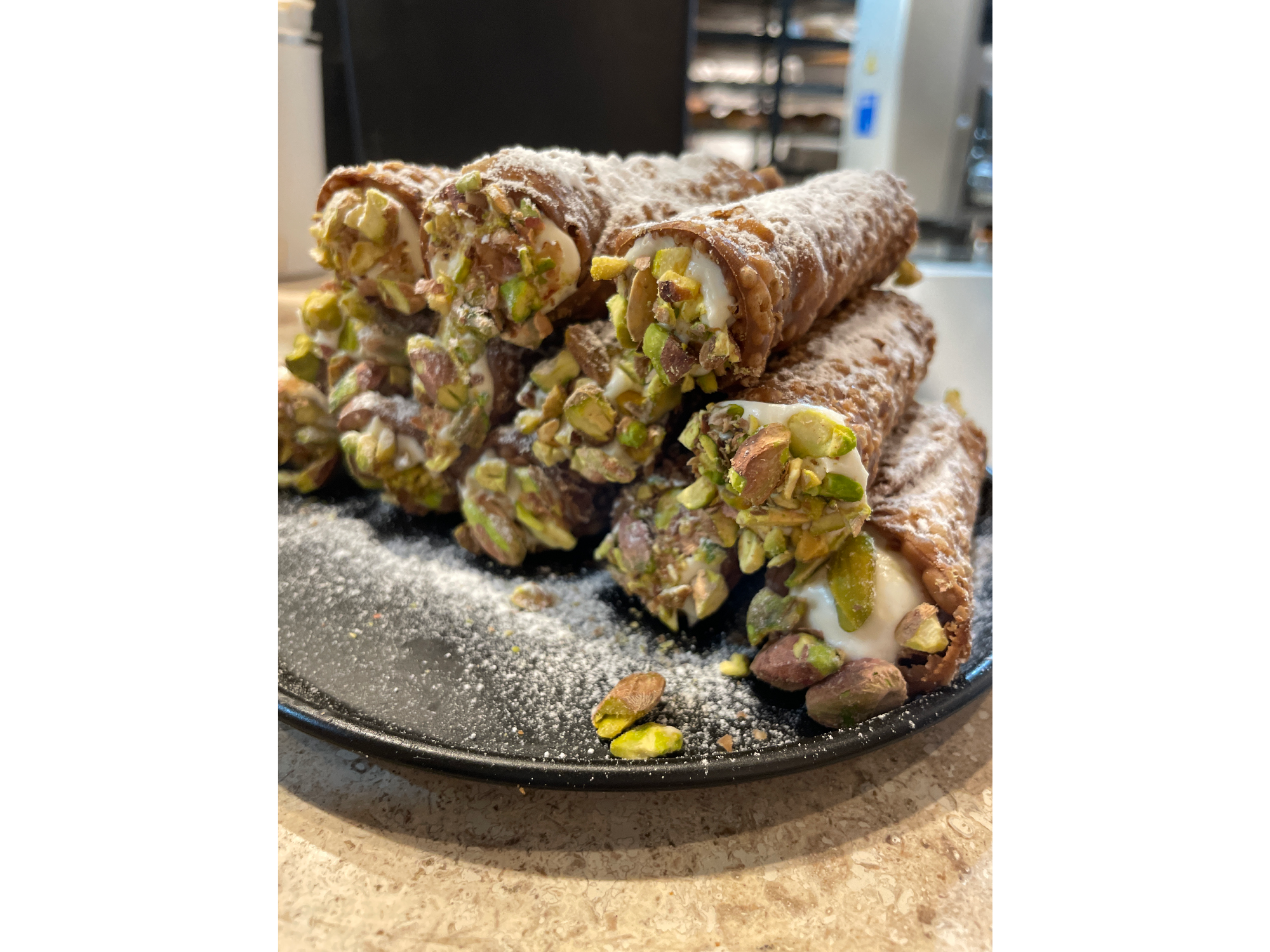 Cannolli con Pistachos