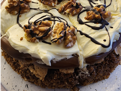 Porción de Torta Souffle de Nuez