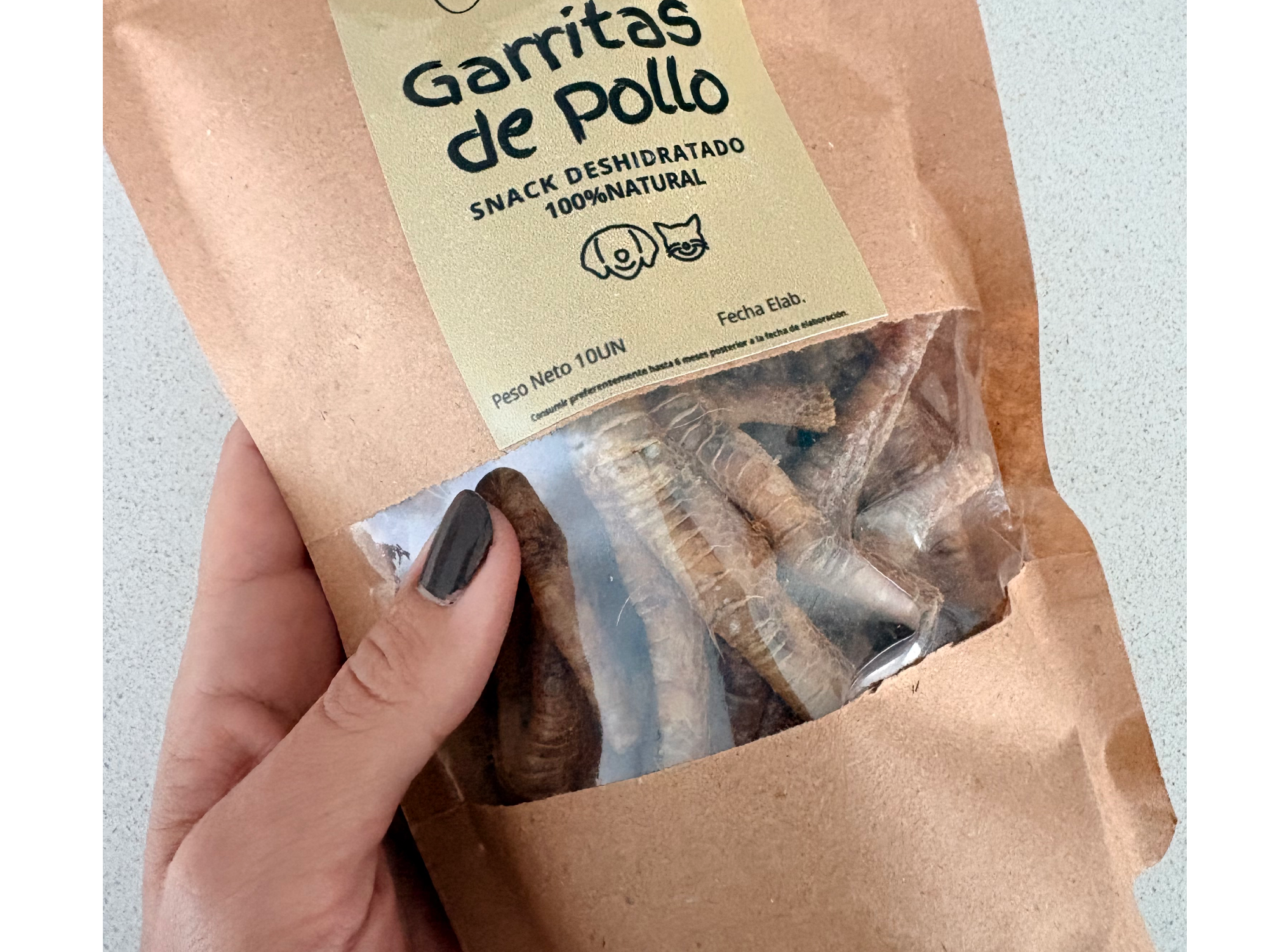 Garritas de pollo disecadas
