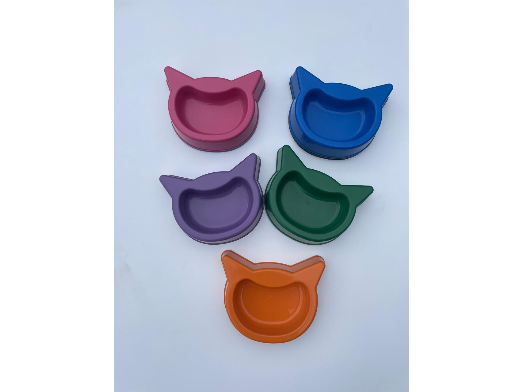 comedero gatito con orejas