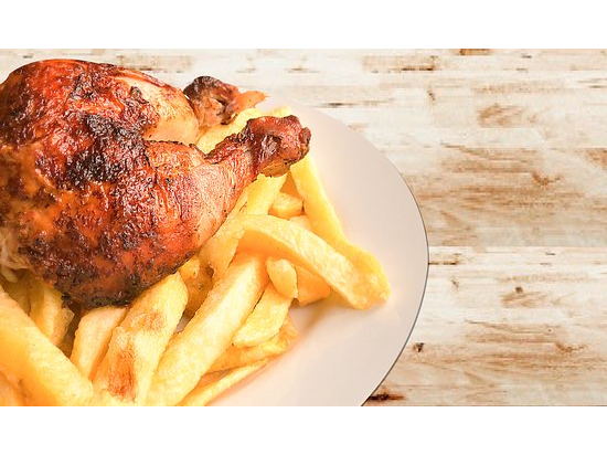 1/4 Truto de pollo con papas (colacion)