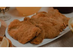 Milanesa de Carne con tu guarnición   Favorita
