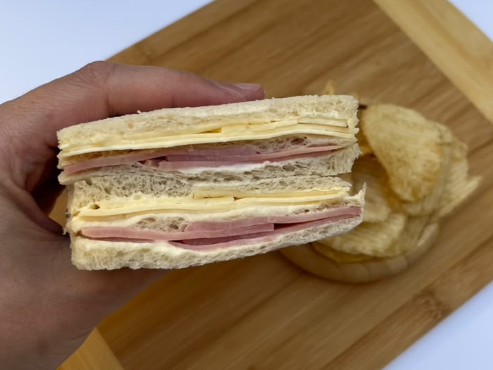 3 Unidades de Jamòn y Queso