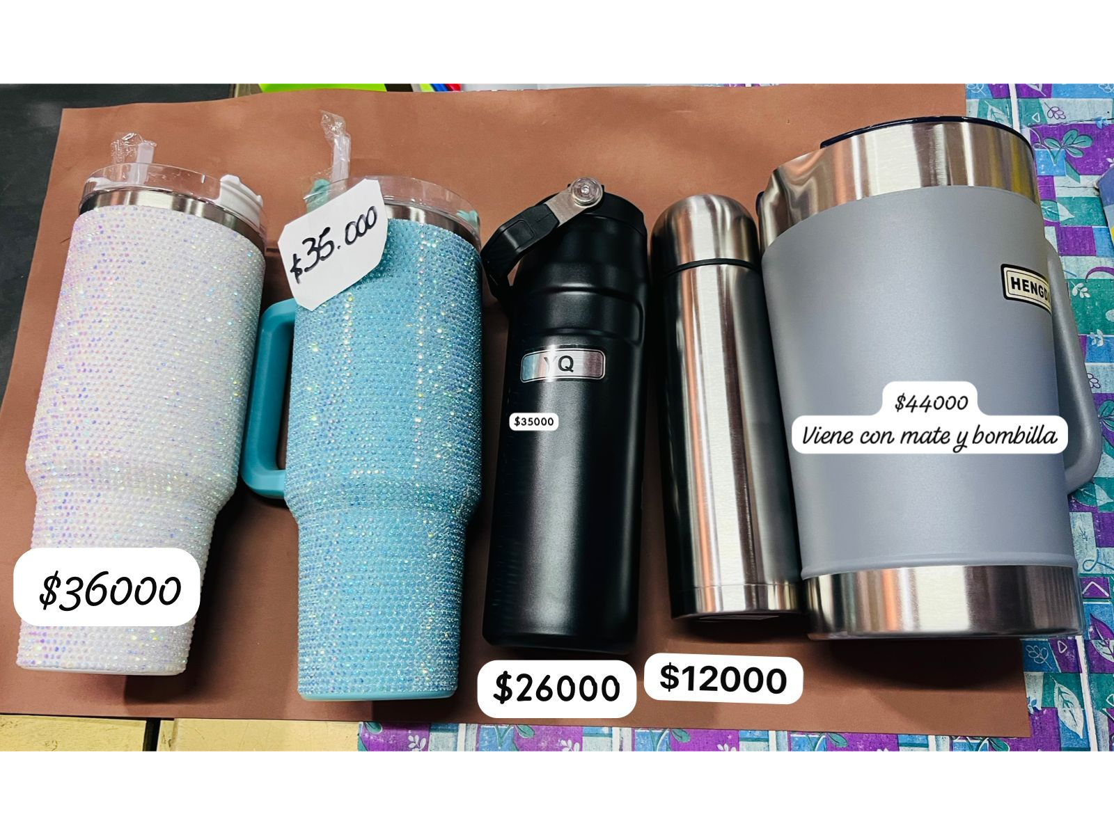 Termos medio litro, vasos  con brillo ideales y jarra con mate y bombilla