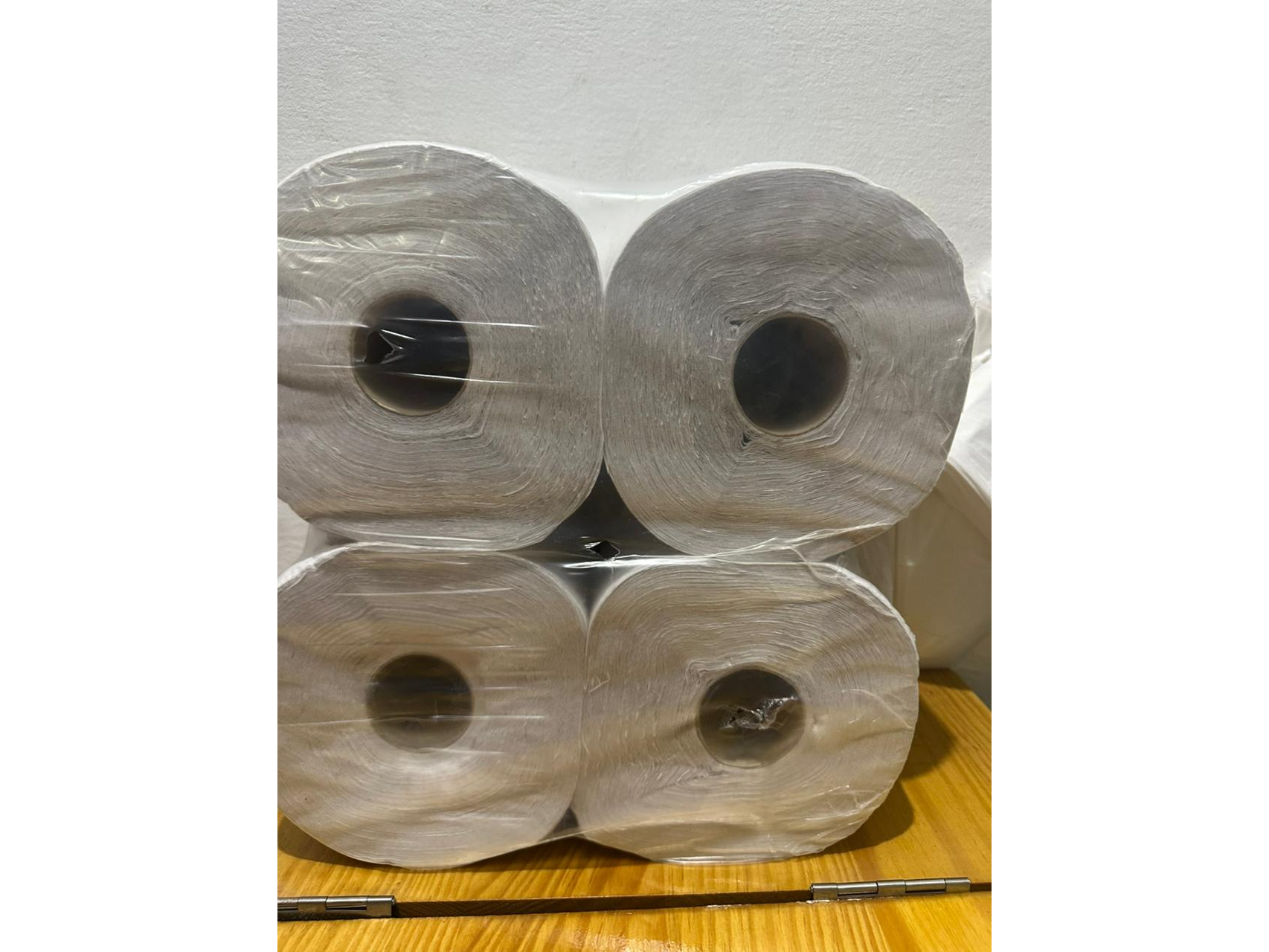 Papel higenico x8 cono chico calidad media