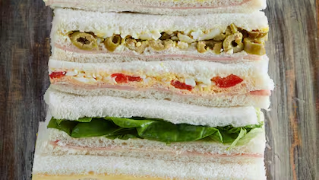 Sandwiches de miga