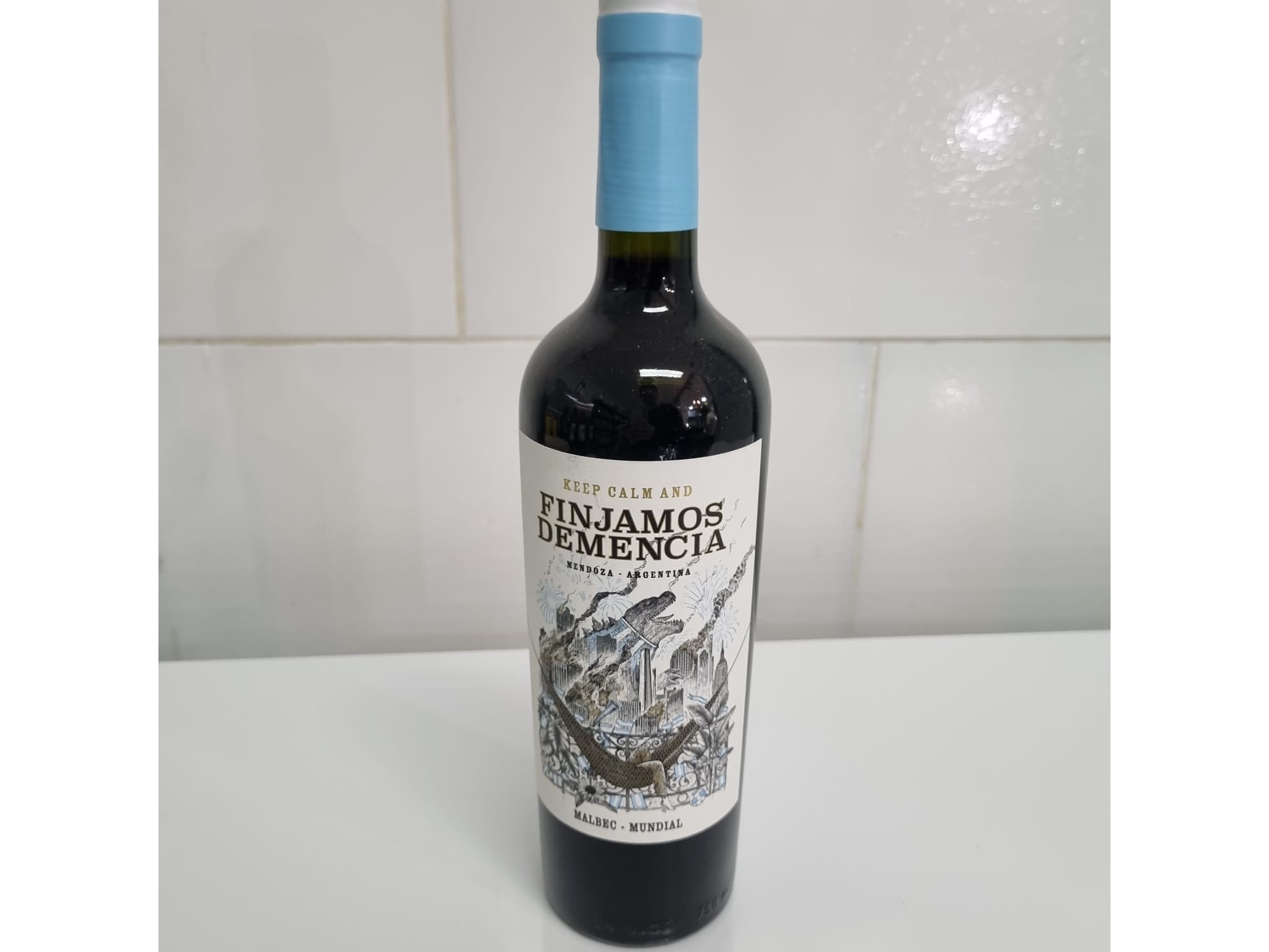 Finjamos demencia malbec
