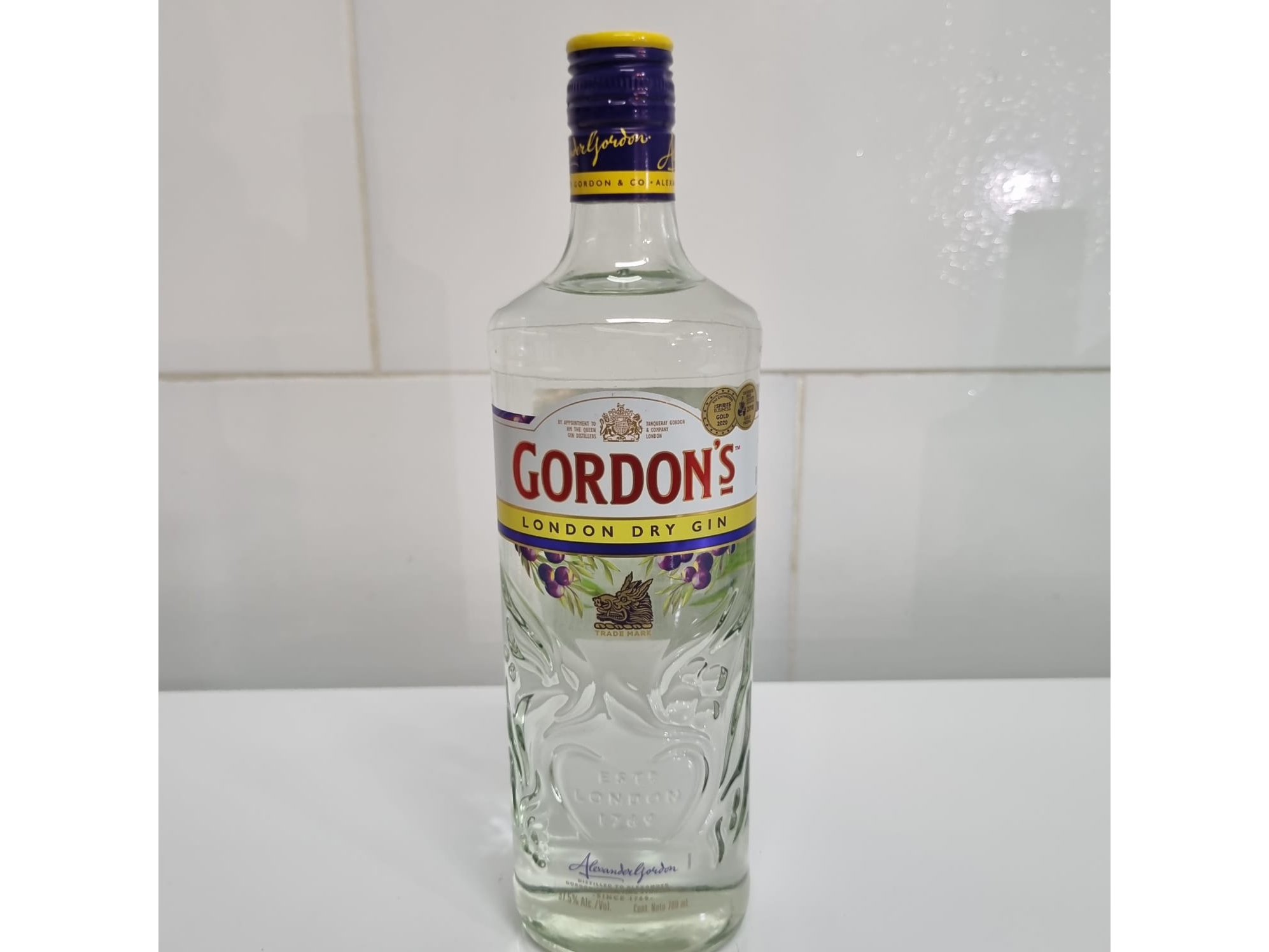 Gordons dry gin