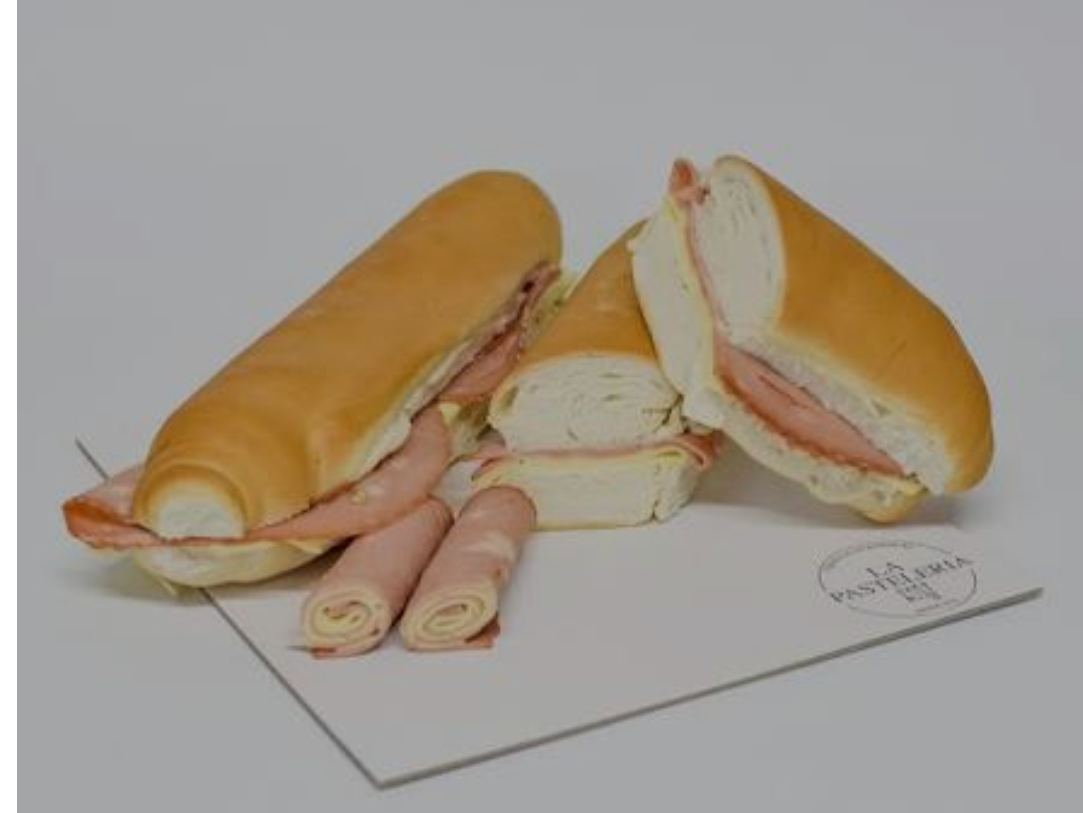 Pebeton mortadela y queso