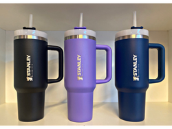 Vaso de 1.2 Lira con tapa y sorbete