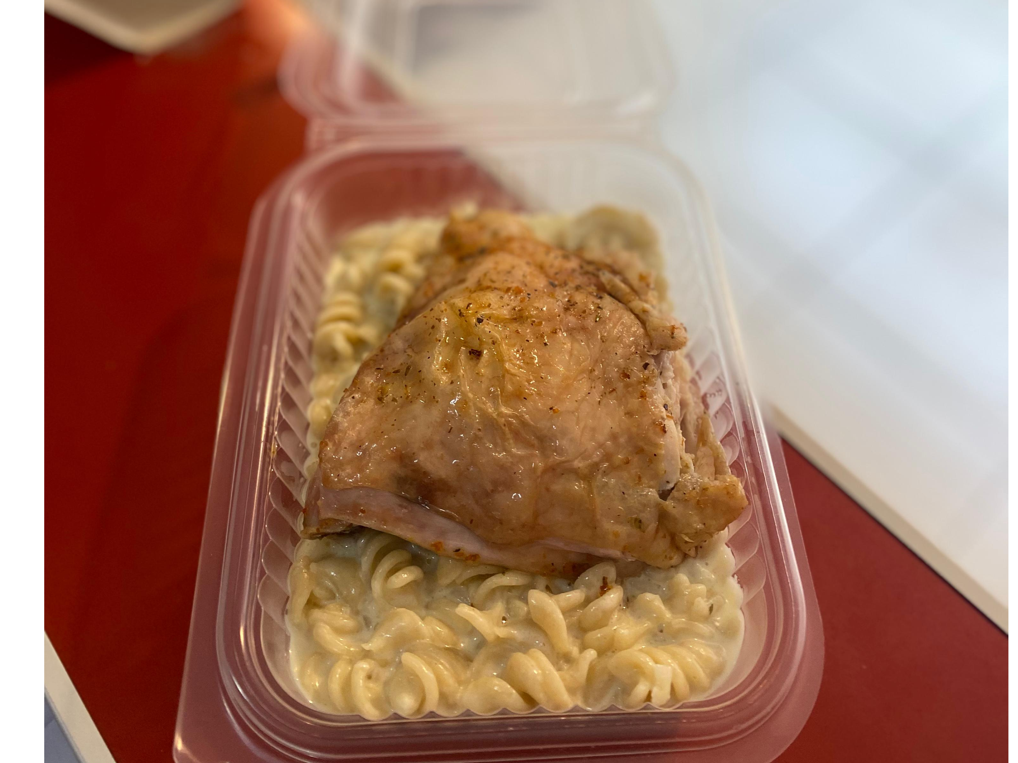 Pollo al Horno con Fideos a la Crema