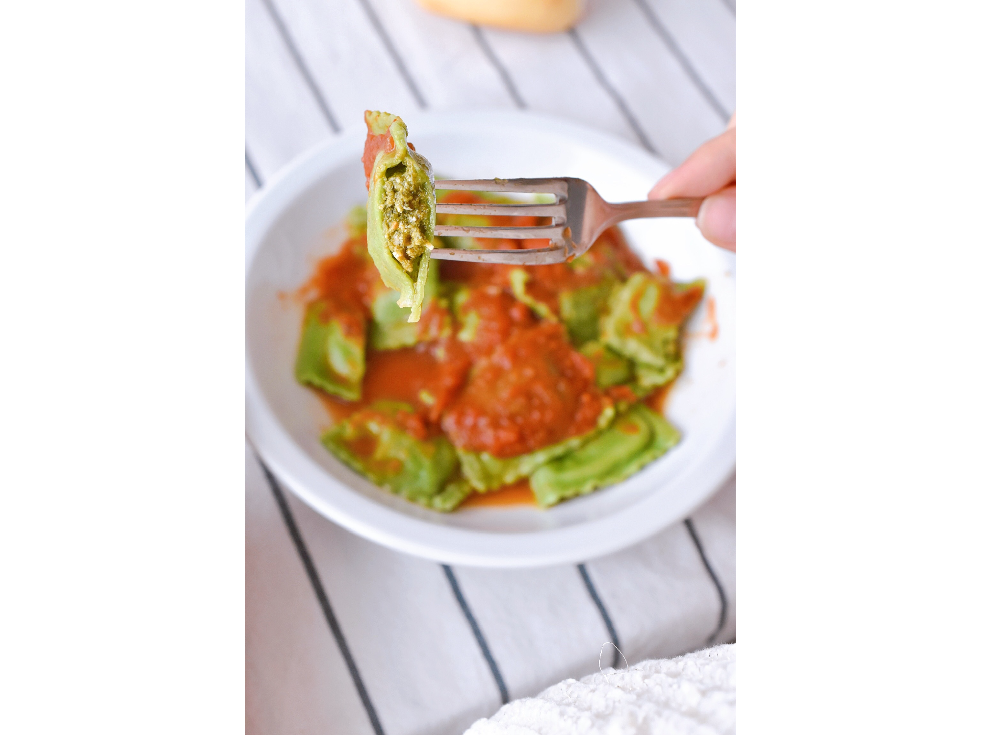 Ravioles de verdura y pollo