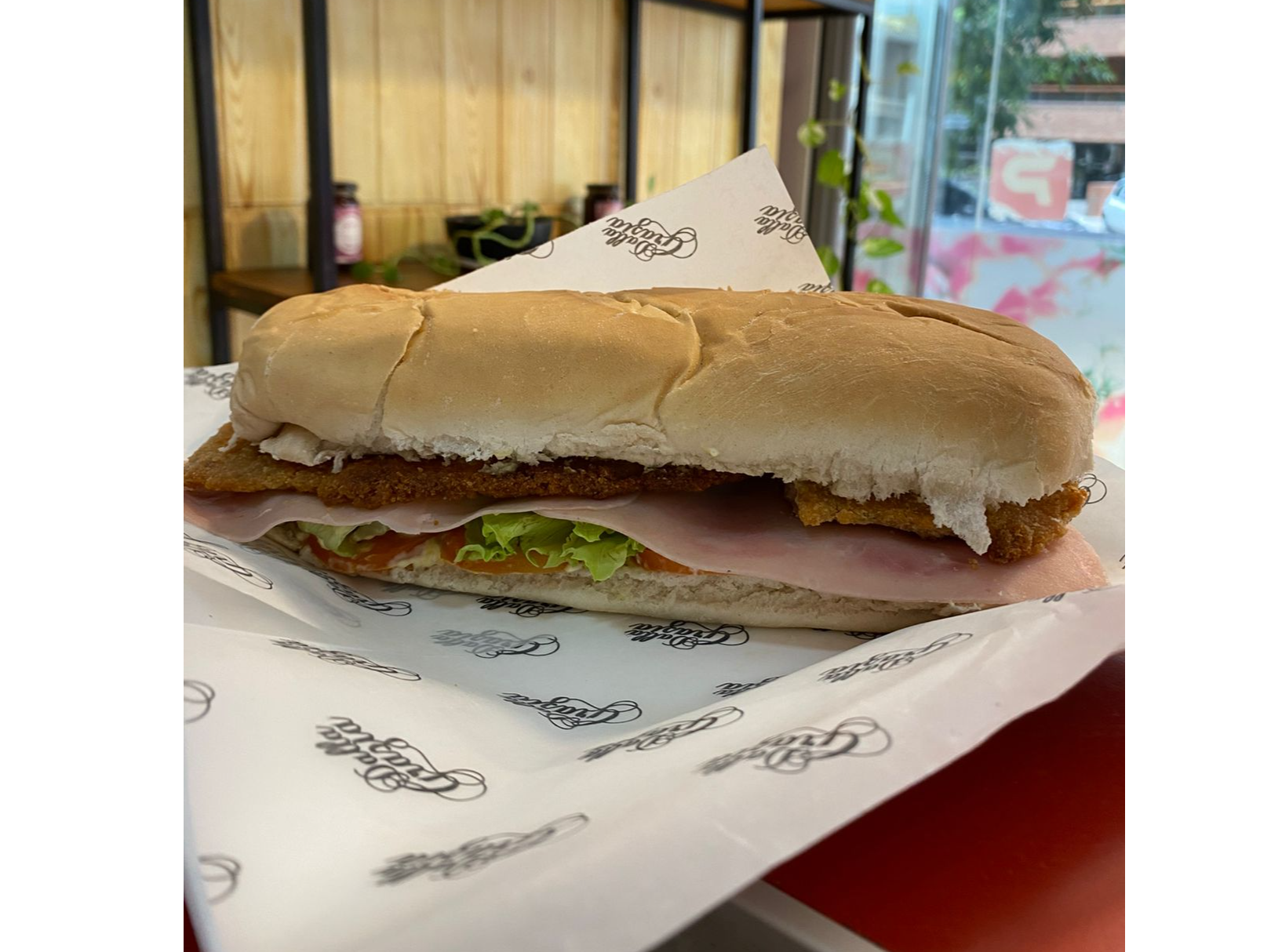 Sandwich Mila de Pollo completo