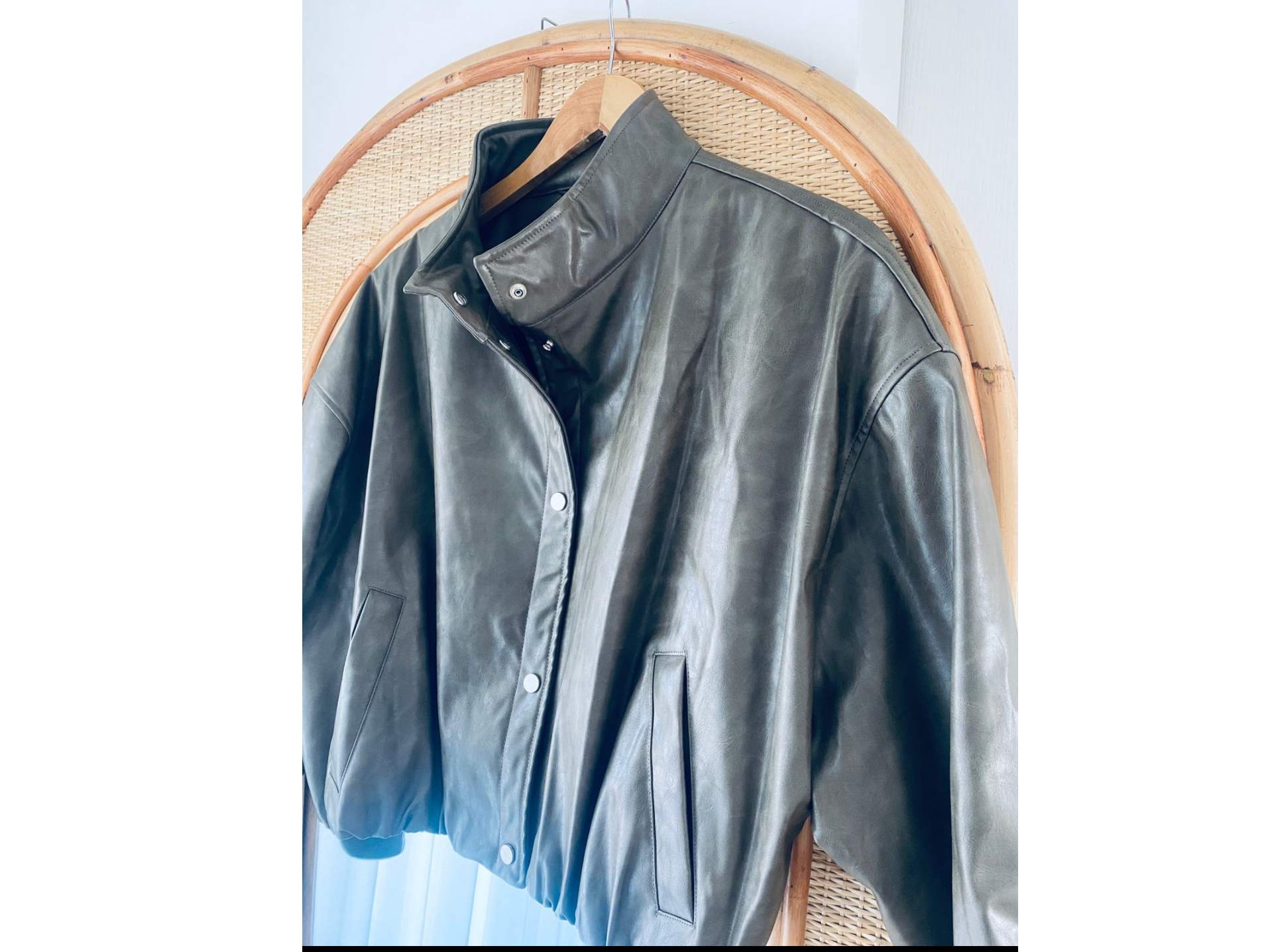 Chaqueta Song